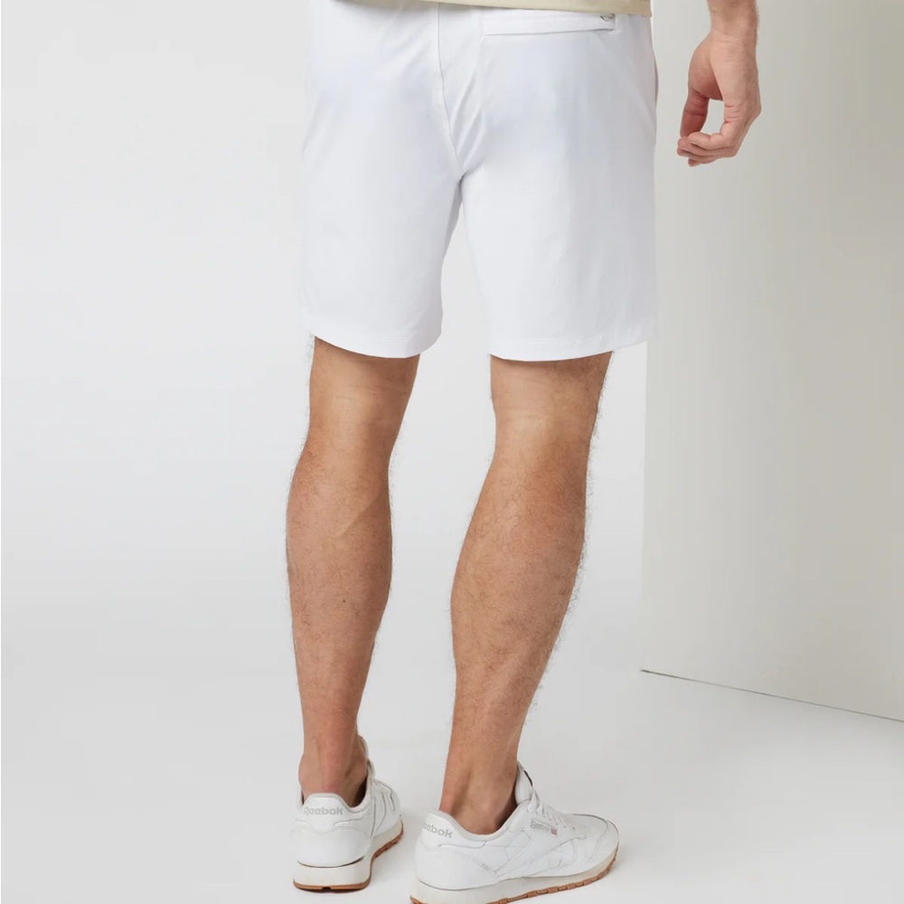 Vuori White Crosscourt Shorts - Picture 2 of 5
